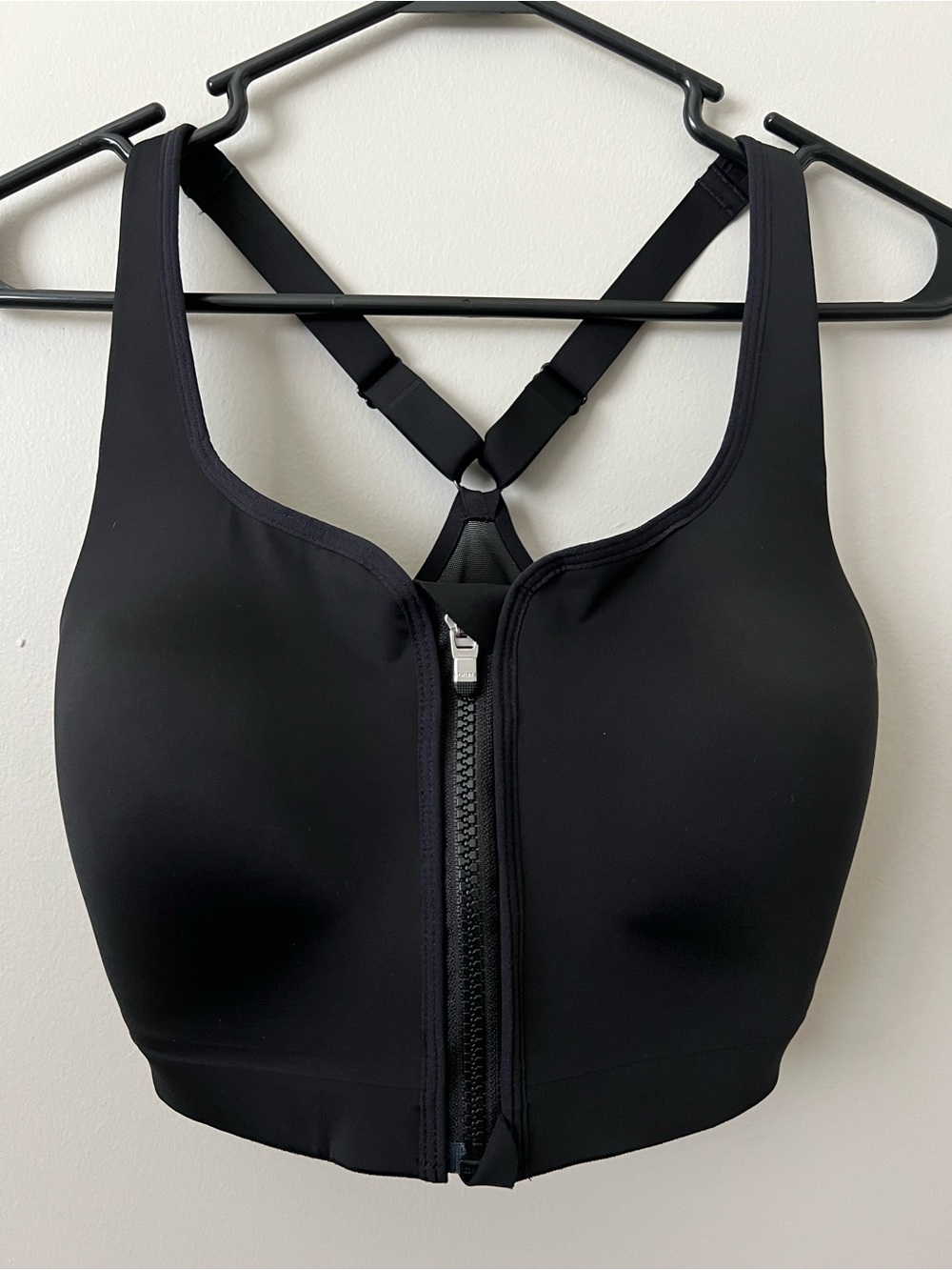 Athleta Advance Zip Front Bra 34DD